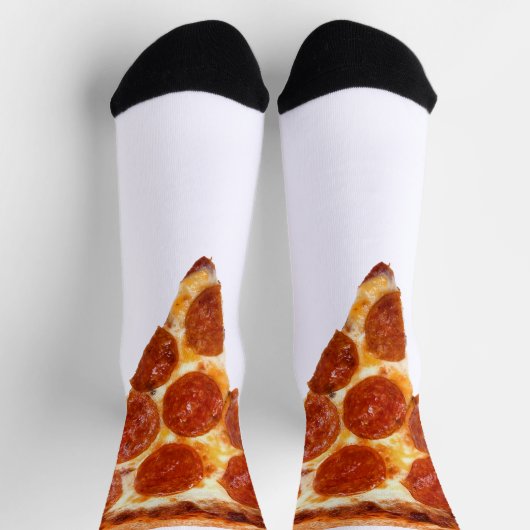 SlipperyJoeのクラシックペペローニピザのスライスが溶けた ソックス (上部)