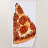 SlipperyJoeのクラシックペペローニピザのスライスが溶けた ビーチタオル (正面)