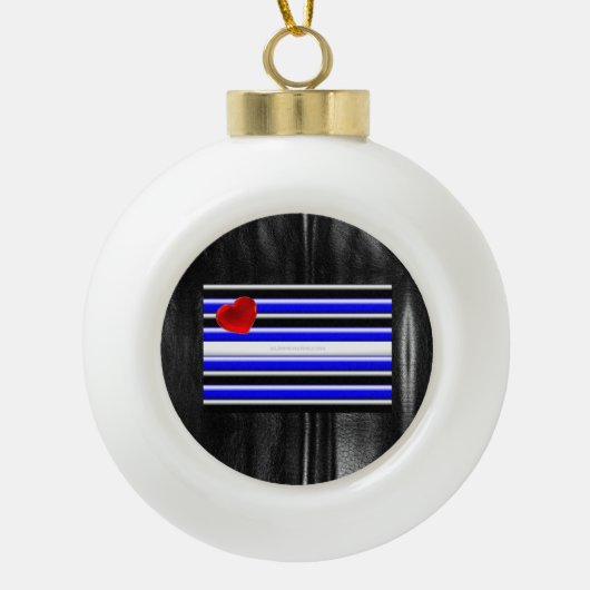 SlipperyJoeのゲイレザープライドフラグ黒王室のb セラミックボールオーナメント (正面)