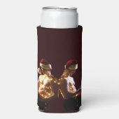 SlipperyJoeのシャツのない男性のバックツーバッククリスマス スリム缶クーラー (Seltzer正面)