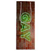 SlipperyJoeのネオン鮮やかゲイは緑のレンガwに署名 ワインギフトバッグ (正面)