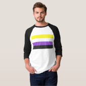 SlipperyJoeのノンバイナリー Pride フラッグ 黄色 白 Tシャツ (正面フル)
