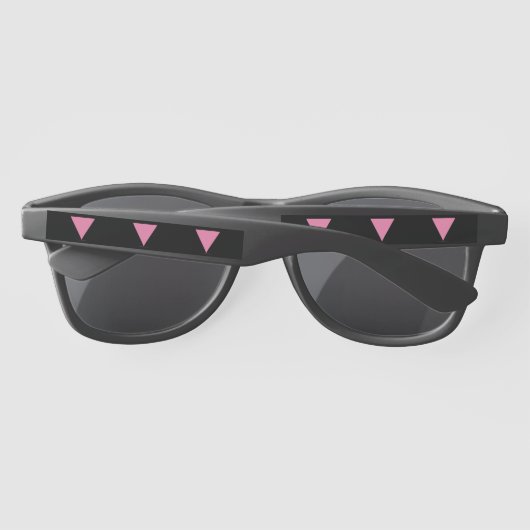 SlipperyJoeのピンクの三角旗 濃いピンクのシンボル サングラス (裏面)