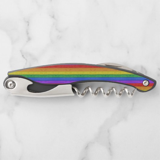 SlipperyJoeのプライド木製の旗の水平虹 ソムリエナイフ (正面)