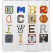 SlipperyJoeの採用する多様性のカットアウト文字c シャワーカーテン (正面)