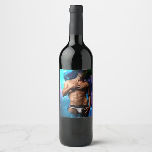 SlipperyJoeの男性の下着のふくらみ紫色の青いアバスト ワインラベル (正面)