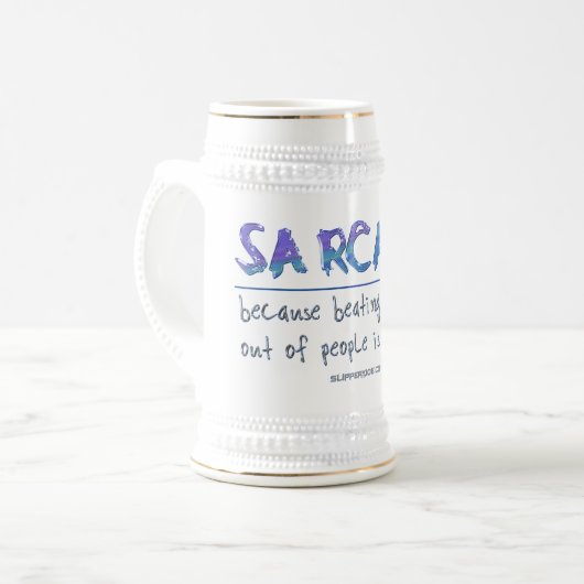 SlipperyJoeの皮肉が違法なスローガンを打ち負おもしろいかす ビールジョッキ (正面左)