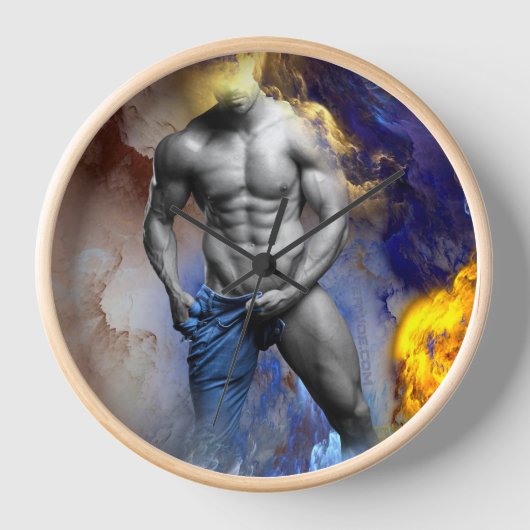 SlipperyJoeの筋肉質な男の体型は蒸し暑いシャトル 壁時計 (正面)