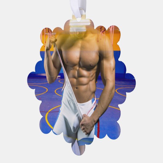 SlipperyJoeの筋肉質な男性は6パックのジムのトレーニングを膨らませる オーナメントカード (左)