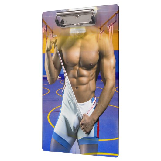 SlipperyJoeの筋肉質な男性は6パックのジムのトレーニングを膨らませる クリップボード (左)