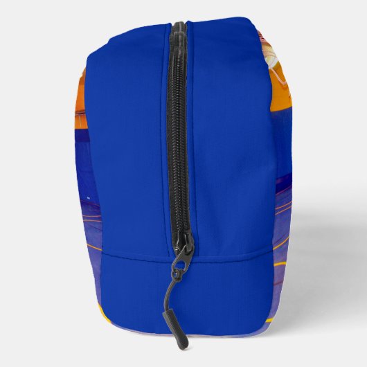 SlipperyJoeの筋肉質な男性は6パックのジムのトレーニングを膨らませる ドップキット (右)