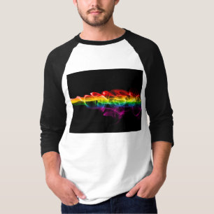 SlipperyJoeの虹色のエネルギーの蒸気の羽 Tシャツ