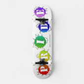 SlipperyJoeの虹色のPrideサインが輝き スケートボード (正面)