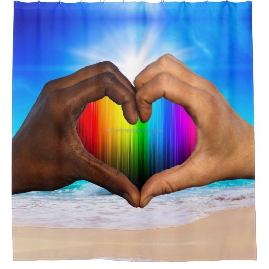 SlipperyJoeの2つの心のある手の異人種間の男性h シャワーカーテン (正面)
