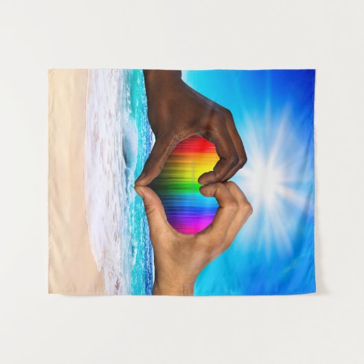 SlipperyJoeの2つの心のある手の異人種間の男性h タペストリー (正面(横))