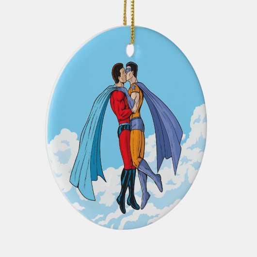 SlipperyJoeの2人のスーパーヒーローキスをするカー飛んでいるト セラミックオーナメント (右)