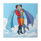 SlipperyJoeの2人のスーパーヒーローキスをするカー飛んでいるト タイル (正面)