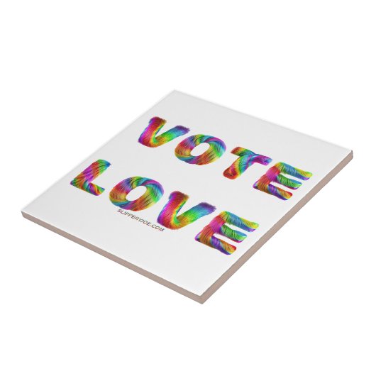 SlipperyJoe投票は平等な虹色の毛皮を愛する タイル (側面)