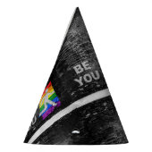 SlipperyJoe's Be You black brick wall figu パーティーハット (左)