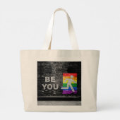 SlipperyJoe's Be You black brick wall figu ラージトートバッグ (裏面)