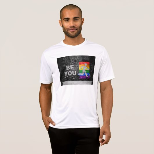 SlipperyJoe's Be You black brick wall figu Tシャツ (正面フル)