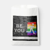 SlipperyJoe's Be You brick wall stick figure rainb フェイバーバッグ (正面)
