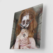 SlipperyJoe's creepy doll pale face creepy blood d スクエア壁時計 (傾斜)