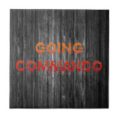 SlipperyJoe's Going Commando はっきりした red orange let タイル (正面)