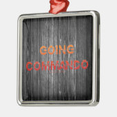 SlipperyJoe's Going Commando はっきりした red orange let メタルオーナメント (左)