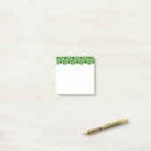 SlipperyJoe's green four-leaf clovers Saint Patric ポストイット (デスク上)