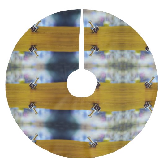 SlipperyJoe's Happy Hanukkah四面回転 ブラッシュドポリエステルツリースカート (正面)