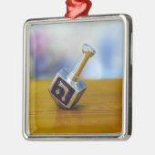 SlipperyJoe's Happy Hanukkah四面回転 メタルオーナメント (左)