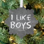 SlipperyJoe's I like boys dirty chalkboard 書's オーナメントカード<br><div class="desc">SlipperyJoe's I like boys dirty chalkboard's statement白いチョーク書ダストの声明が好き灰色のホークのダストの残り灰色の灰色の汚れ芸術的る灰色の汚れゲイのギフトを消す幽霊のLGBTQIAかすかな白黒の灰色のの影</div>