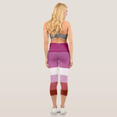 SlipperyJoe's Lesbianプライド国旗のフェミニン口紅 カプリレギンス (裏面)