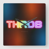 SlipperyJoe's throb 虹のようなグラデーションの厚みのある文字 スクエア壁時計 (正面)