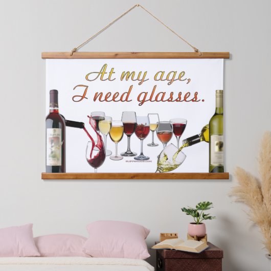 SlipperyJoe's Wine Glassesブドウ発酵ワインp 吊り下げ型タペストリー (寝室)