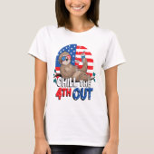 Sloth Chill the 4th out Patriotic USA Tシャツ (正面)