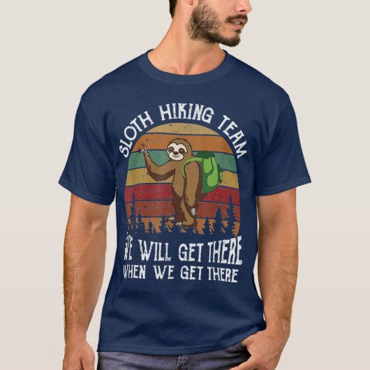 Sloth Hikingeam funny hiking team gift for sloth l Tシャツ (正面)