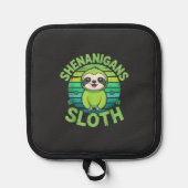 Sloth St Patricks Day Sloth Shenanigans Cute Anima 鍋敷き (正面)