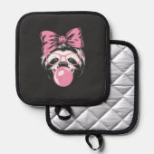 Sloth Wearing Glasses and Blowing Pink Bubble Gum  鍋敷き (正面/裏面)