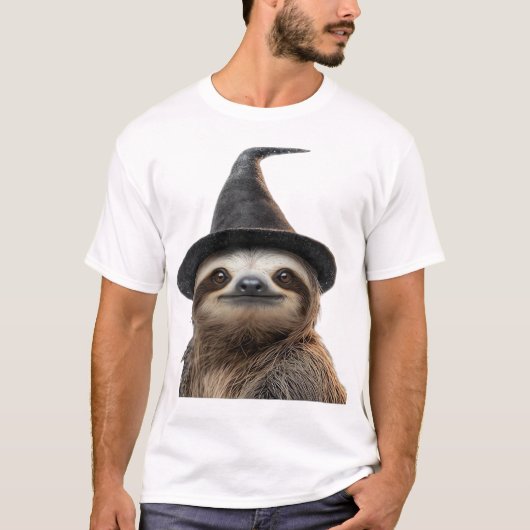 Sloth Wearing Halloween Witch Hat Classic T-Shirt Tシャツ (正面)