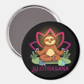 "Slothasana"ヨガ瞑想を行うスロース マグネット (正面/裏面)