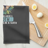 Sloths Sloth T-Shirt キッチンタオル (四つ折り)