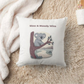 **"Slow & Steady Wins – Motivational Cute Koala "* クッション (ブランケット)