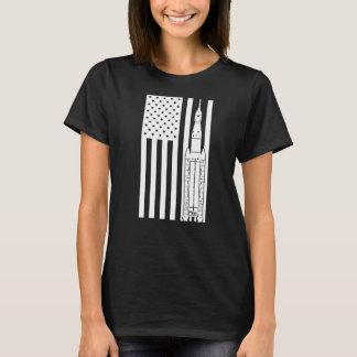 SLS宇宙発射システムロケットアメリカンフラグ Tシャツ