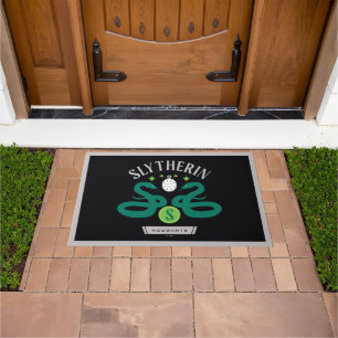 SLYTHERIN™ハウスダブルスネークロッケットグラフィック ドアマット