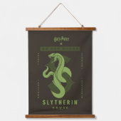 SLYTHERIN™ハウス 吊り下げ型タペストリー (正面)