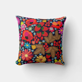 Small Flowers and Berries Delicate Botanical Desig クッション