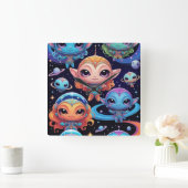 Small Multi-Coloured Aliens in Space スクエア壁時計 (ホーム)