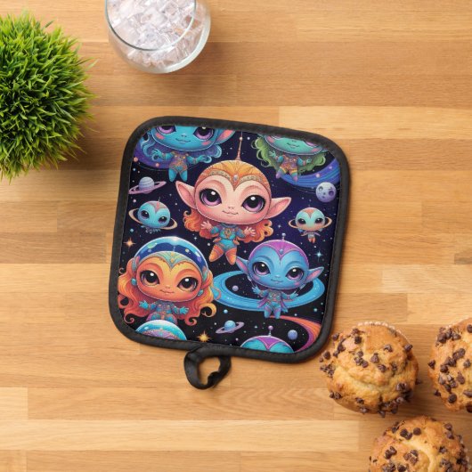 Small Multi-Coloured Aliens in Space 鍋敷き (トップダウン)